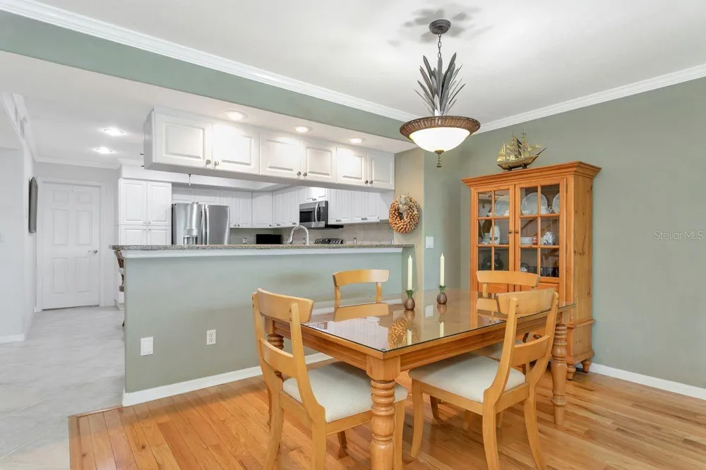 521 PINELLAS BAYWAY S #105 Tierra Verde, FL 33715