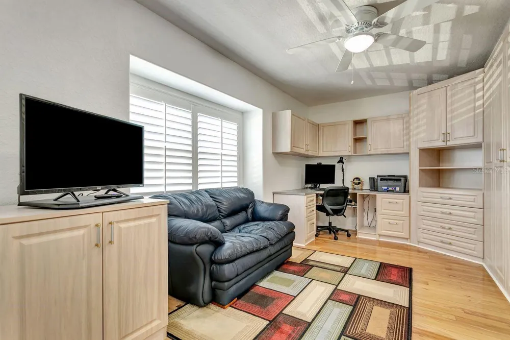 521 PINELLAS BAYWAY S #105 Tierra Verde, FL 33715