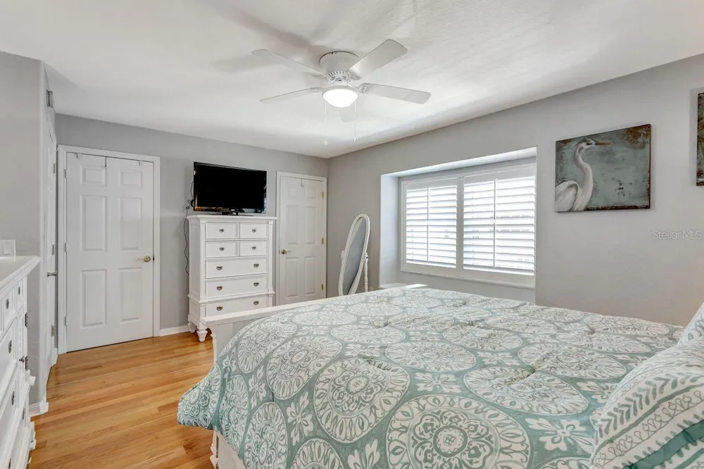 521 PINELLAS BAYWAY S #105 Tierra Verde, FL 33715