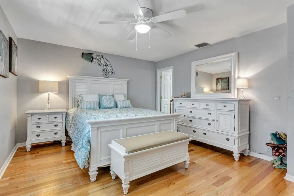 521 PINELLAS BAYWAY S #105 Tierra Verde, FL 33715