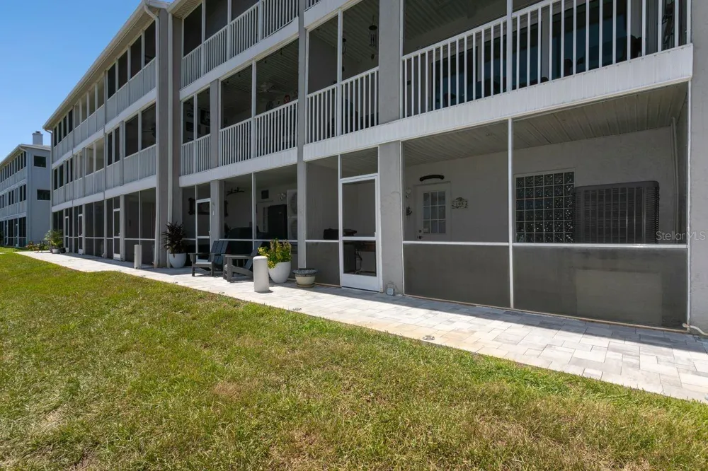 521 PINELLAS BAYWAY S #105 Tierra Verde, FL 33715