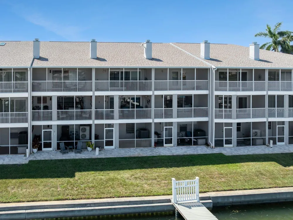 521 PINELLAS BAYWAY S #105 Tierra Verde, FL 33715