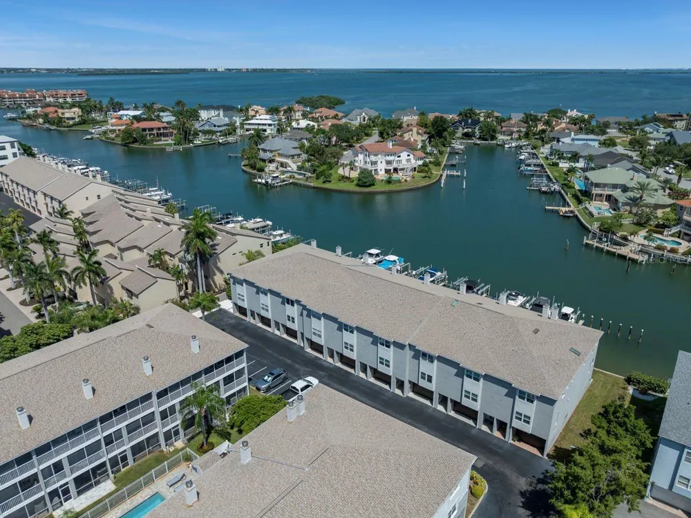 521 PINELLAS BAYWAY S #105 Tierra Verde, FL 33715