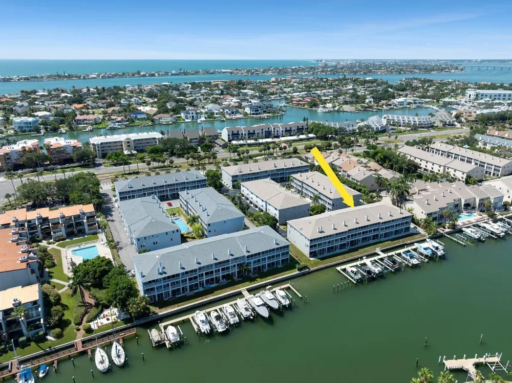 521 PINELLAS BAYWAY S #105 Tierra Verde, FL 33715
