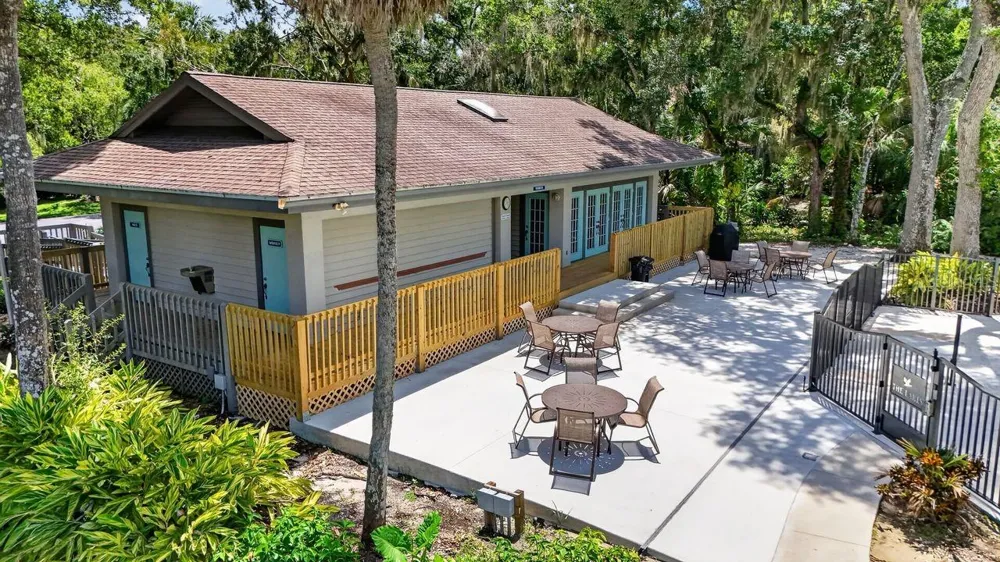 4395 OAK VIEW DRIVE Sarasota, FL 34232