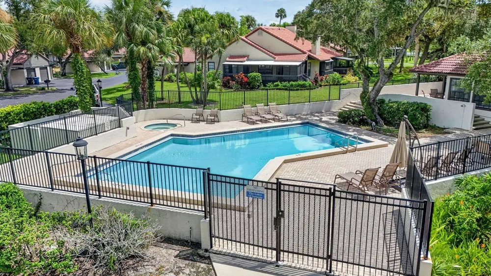 4395 OAK VIEW DRIVE Sarasota, FL 34232