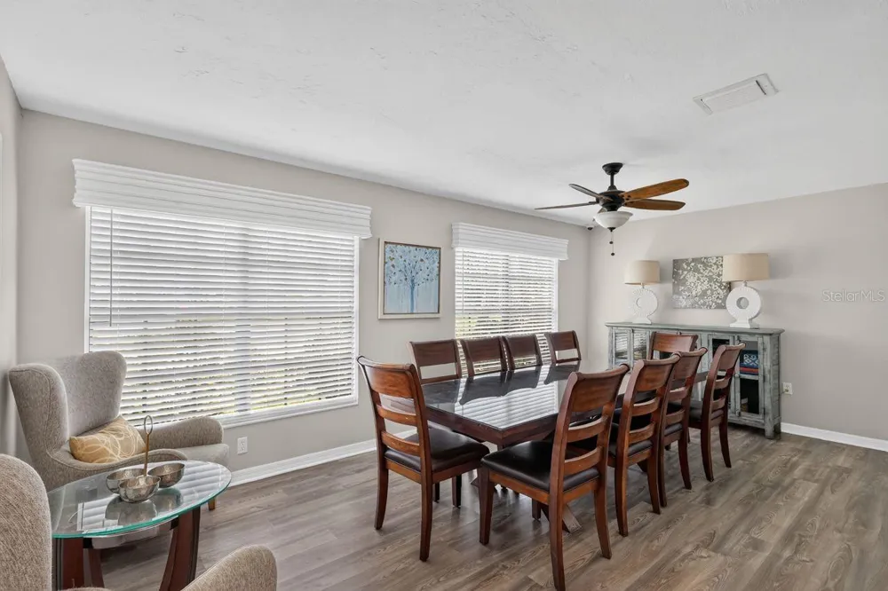 4395 OAK VIEW DRIVE Sarasota, FL 34232