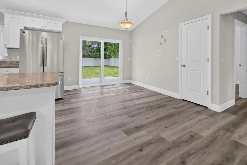 1405 E VOORHIS AVENUE Deland, FL 32724