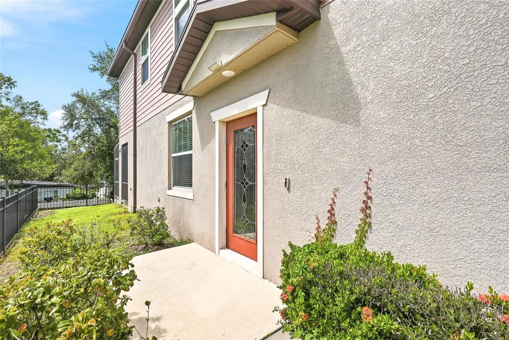 5304 SYLVESTER LOOP Tampa, FL 33610