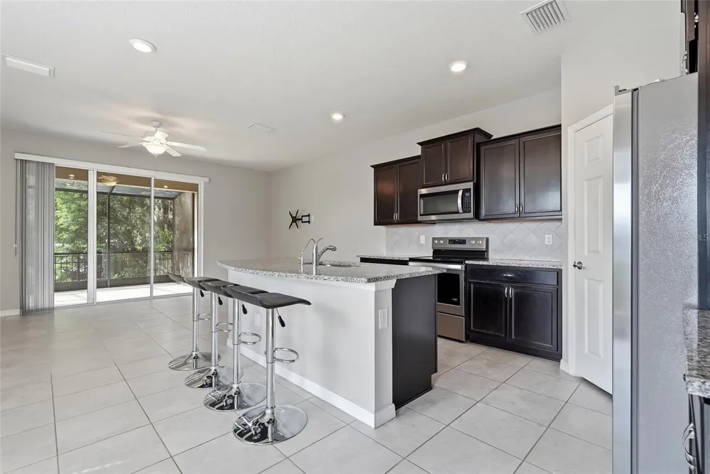 5304 SYLVESTER LOOP Tampa, FL 33610