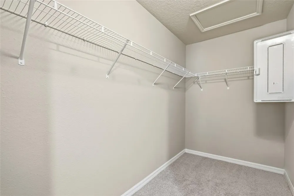 5304 SYLVESTER LOOP Tampa, FL 33610