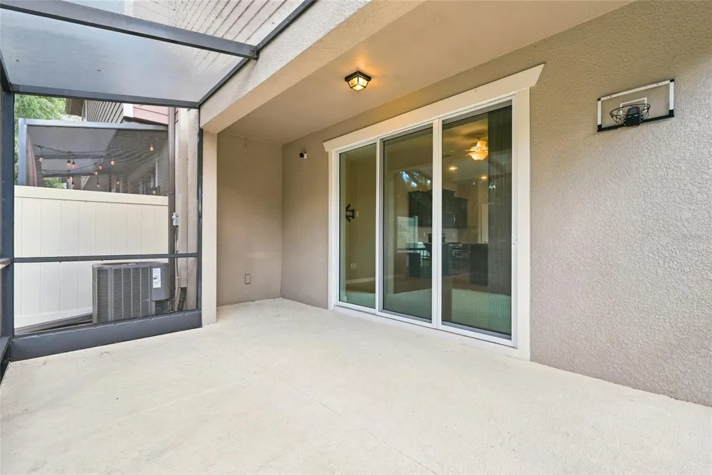 5304 SYLVESTER LOOP Tampa, FL 33610