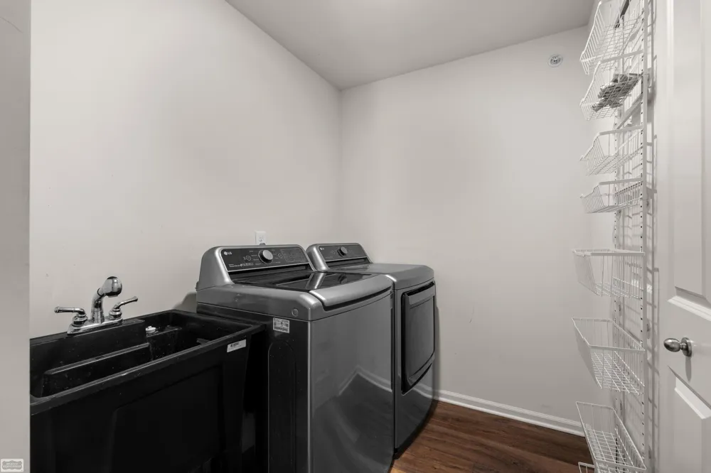 21912 Aberdeen Drive Macomb Township, MI 48042