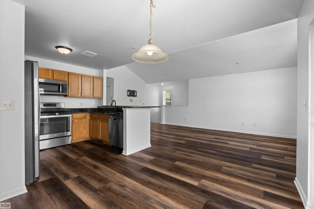 21912 Aberdeen Drive Macomb Township, MI 48042