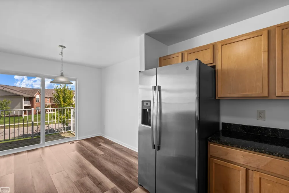 21912 Aberdeen Drive Macomb Township, MI 48042
