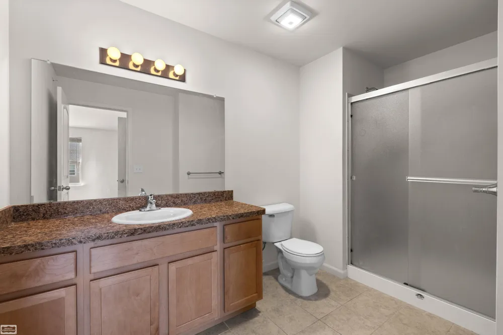 21912 Aberdeen Drive Macomb Township, MI 48042