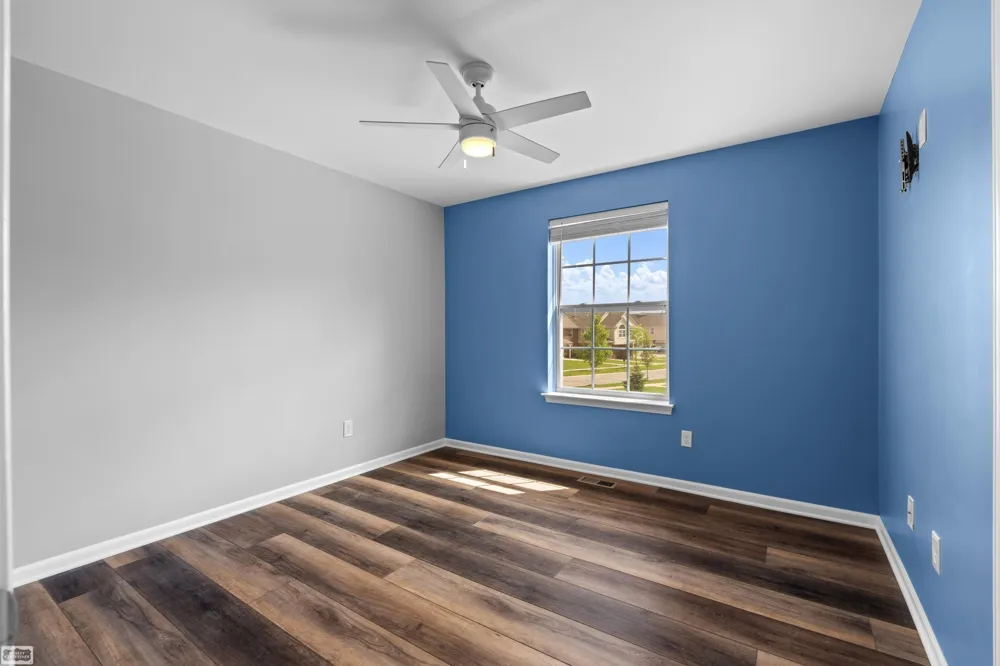 21912 Aberdeen Drive Macomb Township, MI 48042