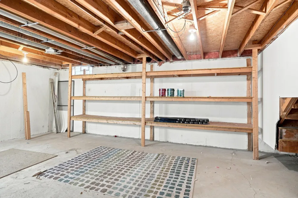 2071 Vine Way Drive #82 Canton Charter Township, MI 48188