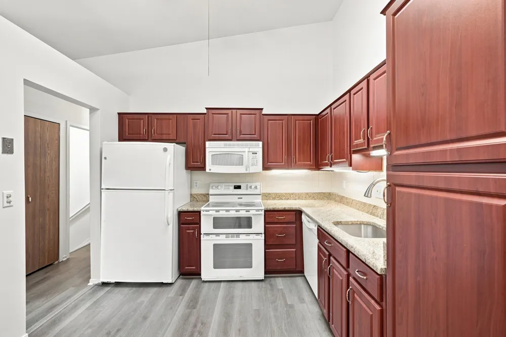 2071 Vine Way Drive #82 Canton Charter Township, MI 48188