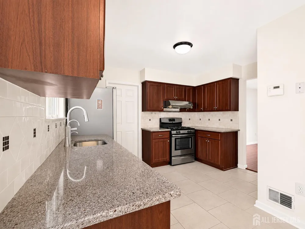 1 Cherry Creek Drive Old Bridge, NJ 07747