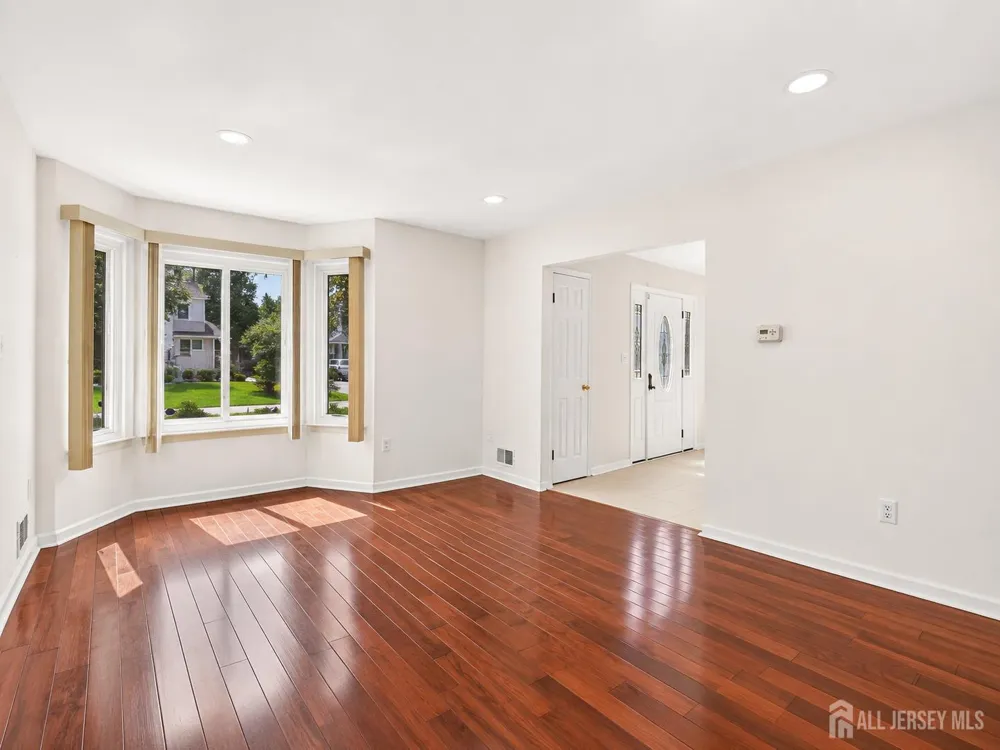 1 Cherry Creek Drive Old Bridge, NJ 07747