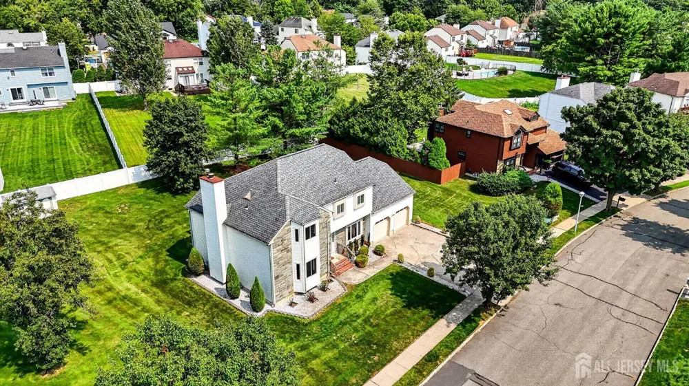1 Cherry Creek Drive Old Bridge, NJ 07747