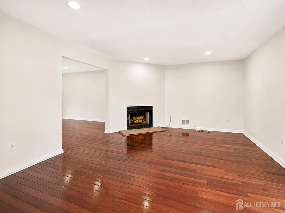 1 Cherry Creek Drive Old Bridge, NJ 07747