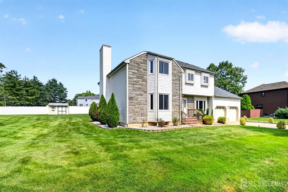 1 Cherry Creek Drive Old Bridge, NJ 07747