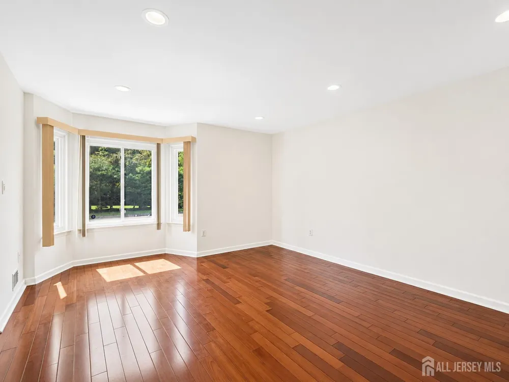 1 Cherry Creek Drive Old Bridge, NJ 07747