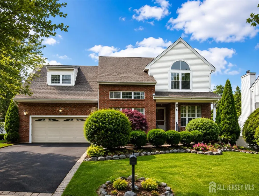 6 Thrush Court Old Bridge, NJ 08857