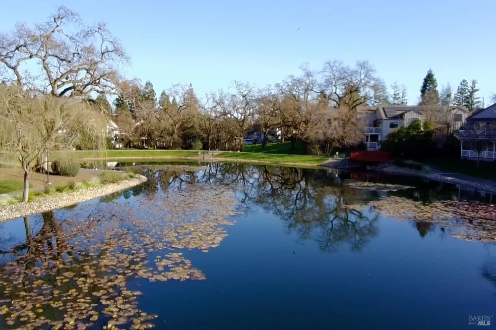 615 Cherry Avenue Sonoma, CA 95476
