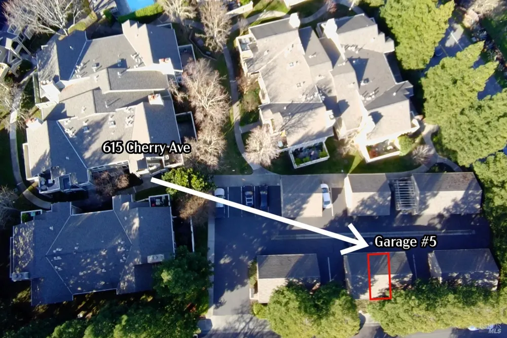 615 Cherry Avenue Sonoma, CA 95476