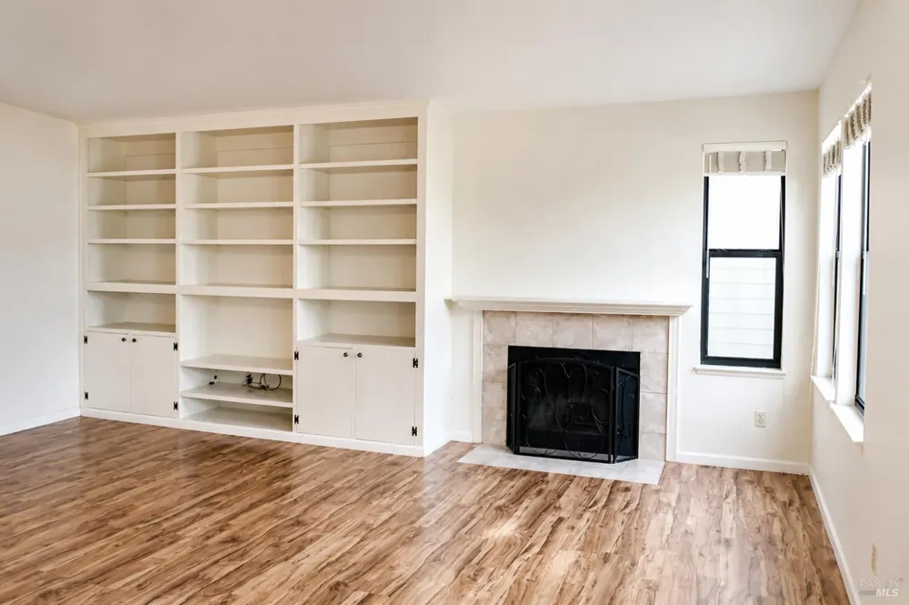615 Cherry Avenue Sonoma, CA 95476