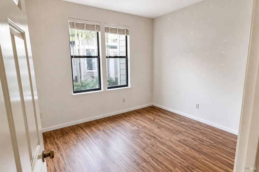 615 Cherry Avenue Sonoma, CA 95476