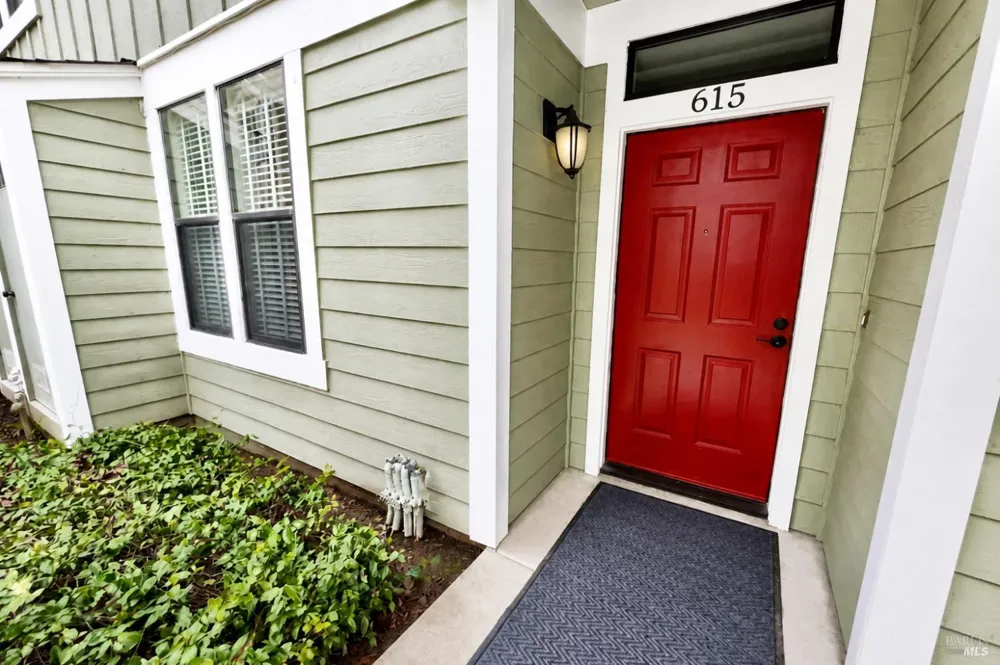 615 Cherry Avenue Sonoma, CA 95476
