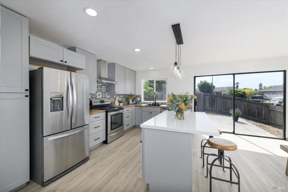 200 Saint Olaf Way Vallejo, CA 94589
