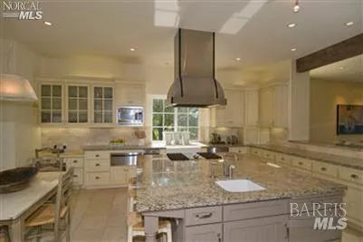 1150 Castle Oaks Drive Napa, CA 94558