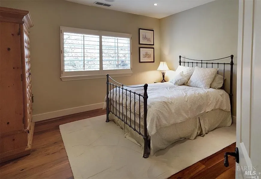 1150 Castle Oaks Drive Napa, CA 94558