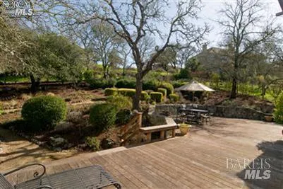1150 Castle Oaks Drive Napa, CA 94558