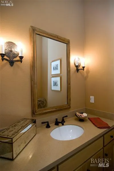 1150 Castle Oaks Drive Napa, CA 94558