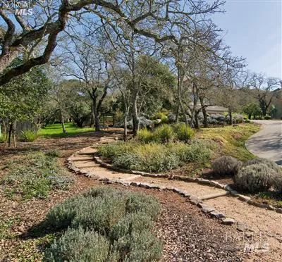1150 Castle Oaks Drive Napa, CA 94558