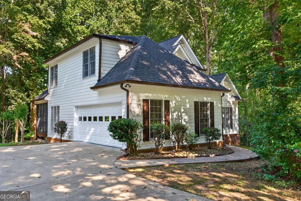 315 Thorntree LN Canton, GA 30115