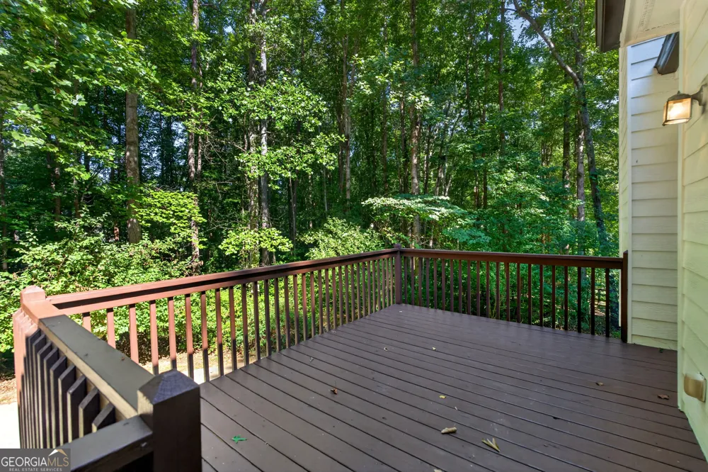 315 Thorntree LN Canton, GA 30115