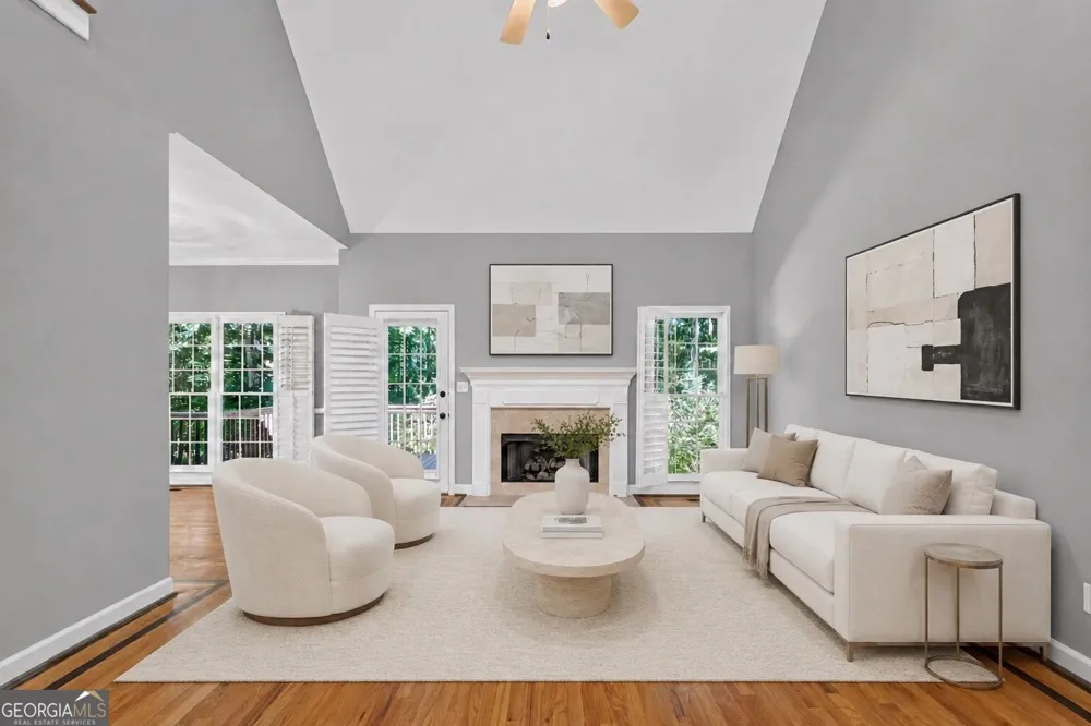 315 Thorntree LN Canton, GA 30115
