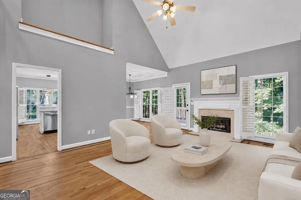 315 Thorntree LN Canton, GA 30115