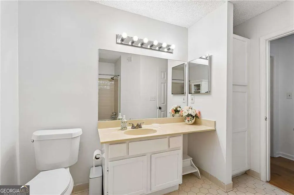 403 Mill Pond CT SE Smyrna, GA 30082