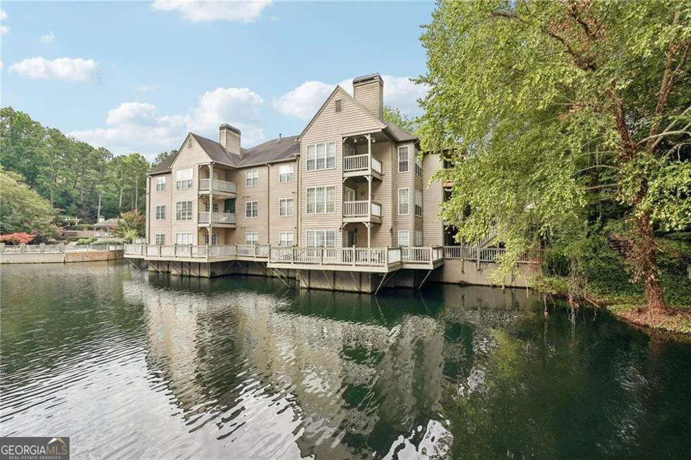 403 Mill Pond CT SE Smyrna, GA 30082