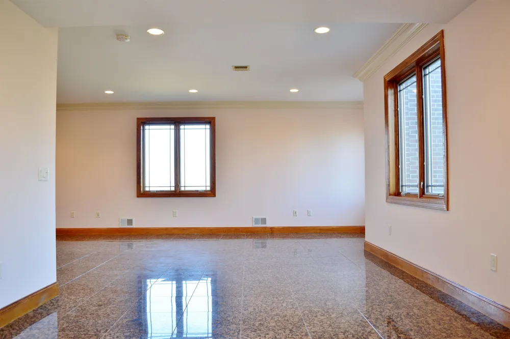 198-200 WEST 52ND ST Bayonne, NJ 07002