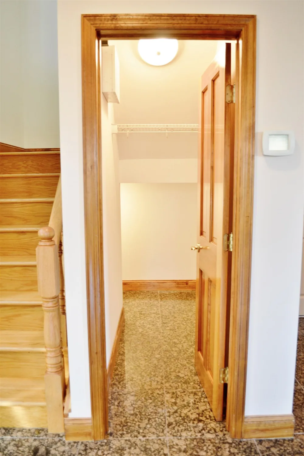 198-200 WEST 52ND ST Bayonne, NJ 07002