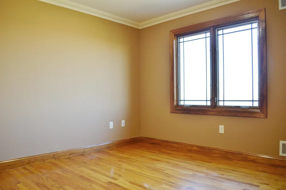 198-200 WEST 52ND ST Bayonne, NJ 07002